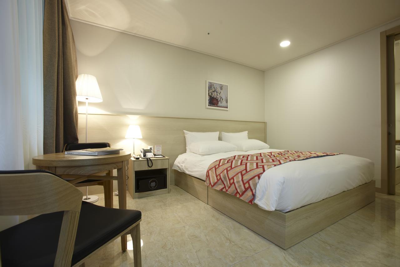 Hotel Sopra Incheon Cheongna Екстер'єр фото