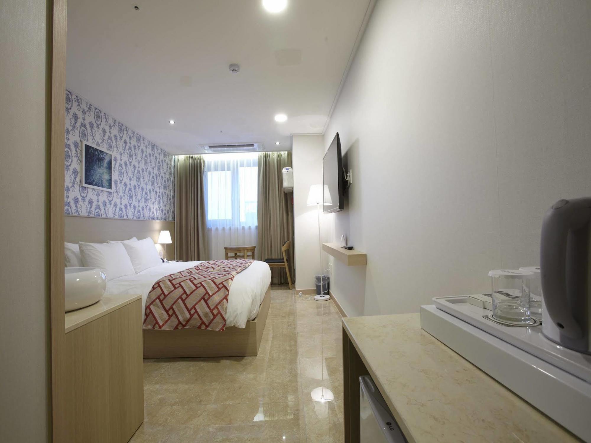 Hotel Sopra Incheon Cheongna Екстер'єр фото