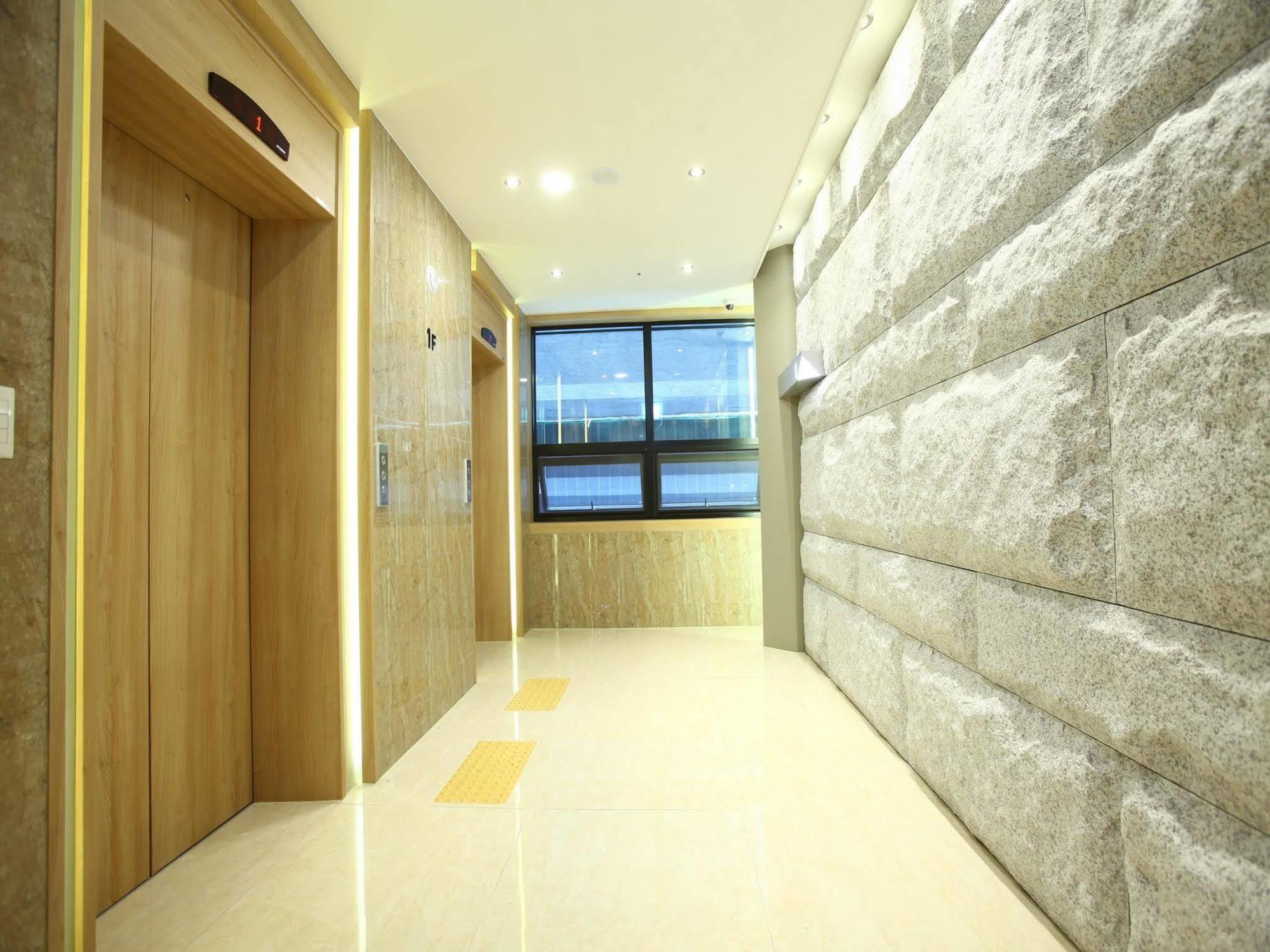 Hotel Sopra Incheon Cheongna Екстер'єр фото