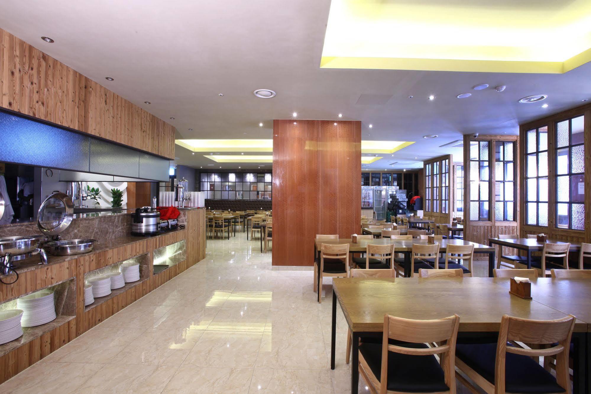Hotel Sopra Incheon Cheongna Екстер'єр фото