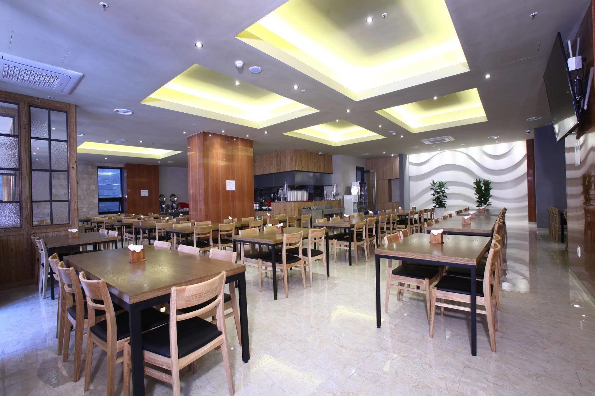 Hotel Sopra Incheon Cheongna Екстер'єр фото