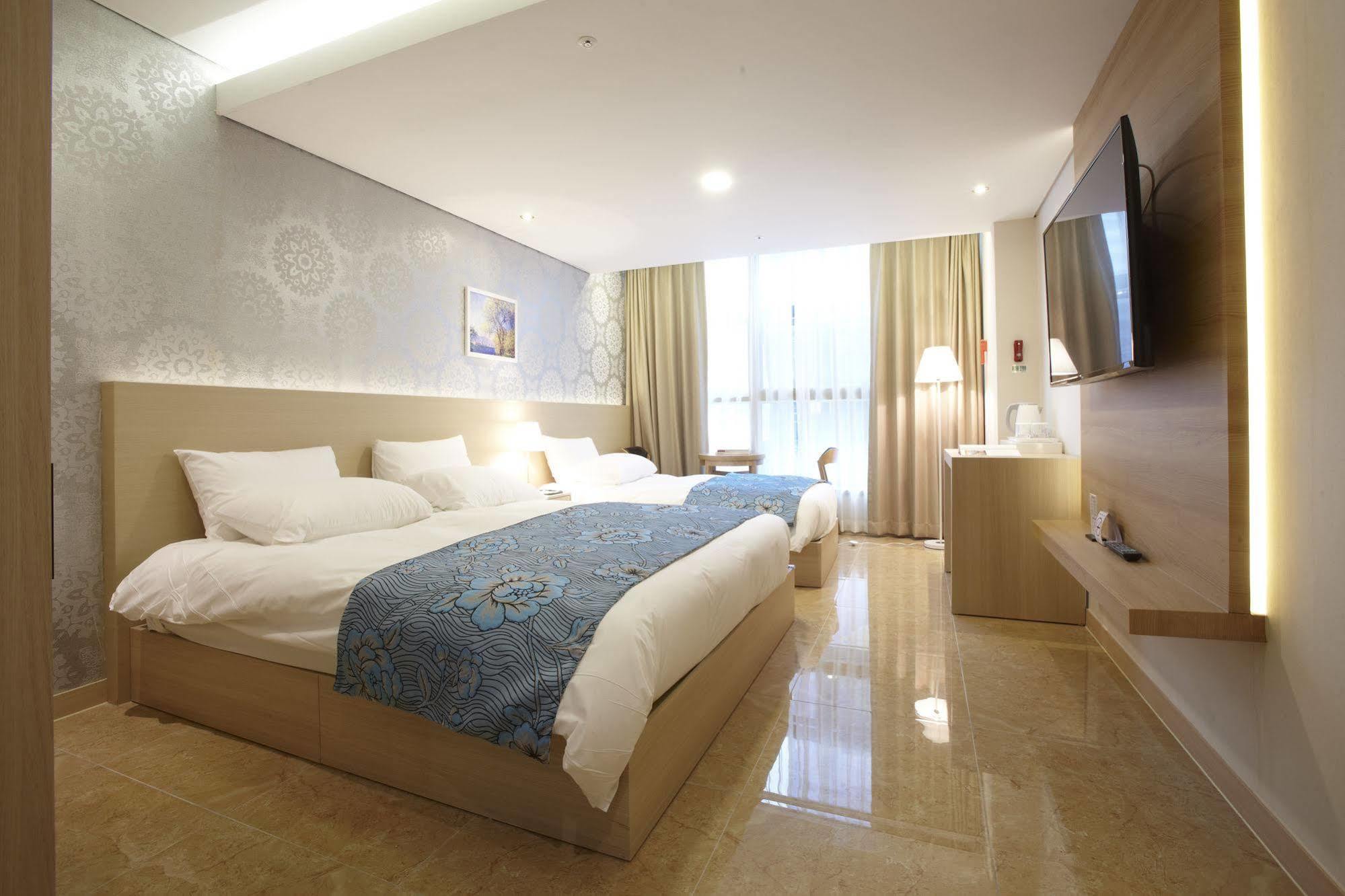 Hotel Sopra Incheon Cheongna Екстер'єр фото