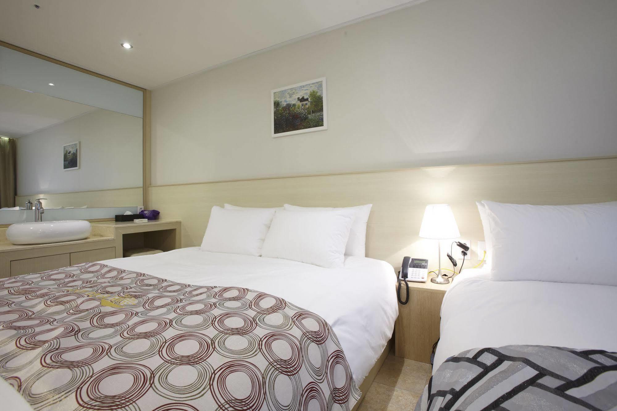Hotel Sopra Incheon Cheongna Екстер'єр фото