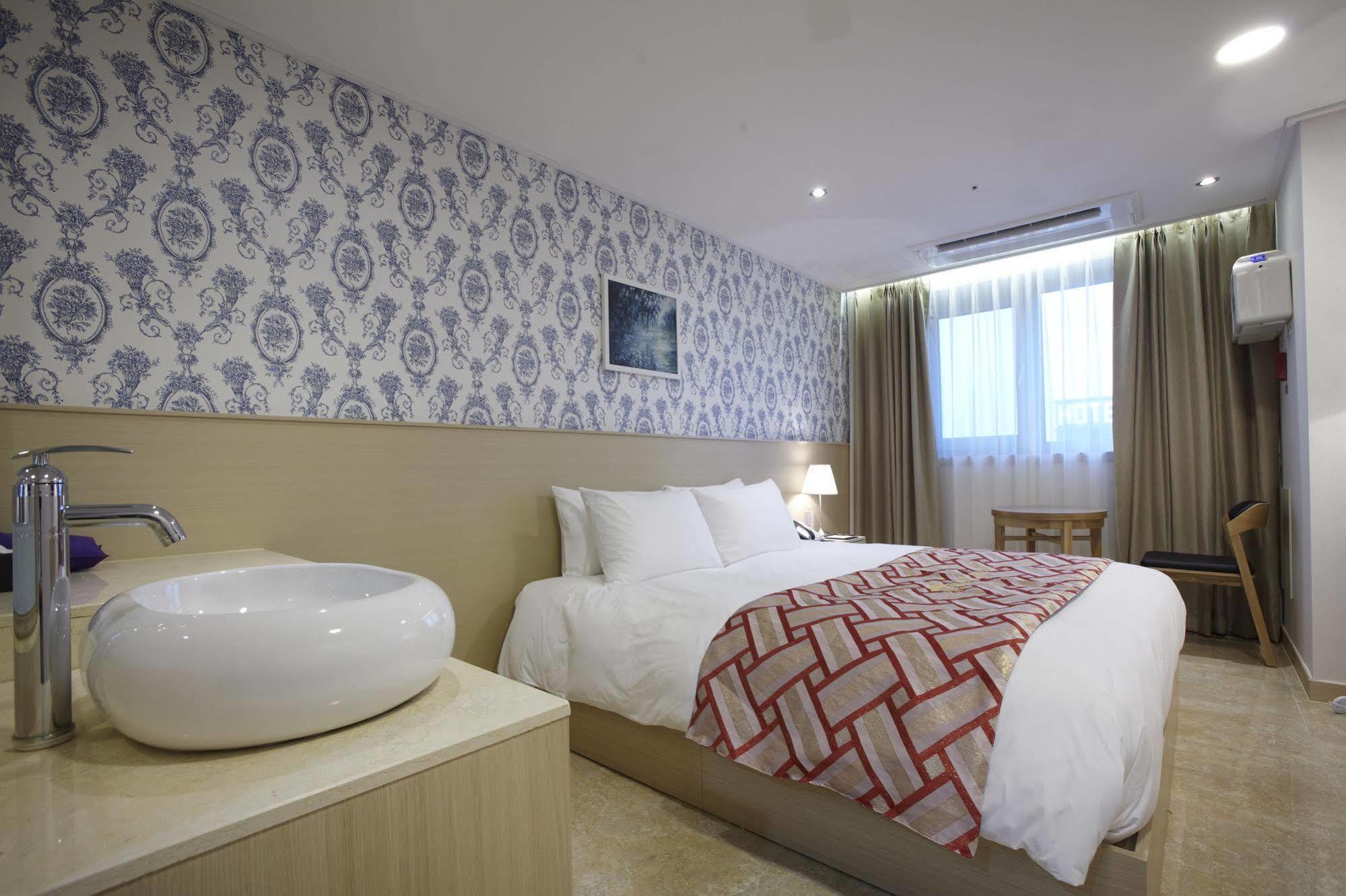 Hotel Sopra Incheon Cheongna Екстер'єр фото