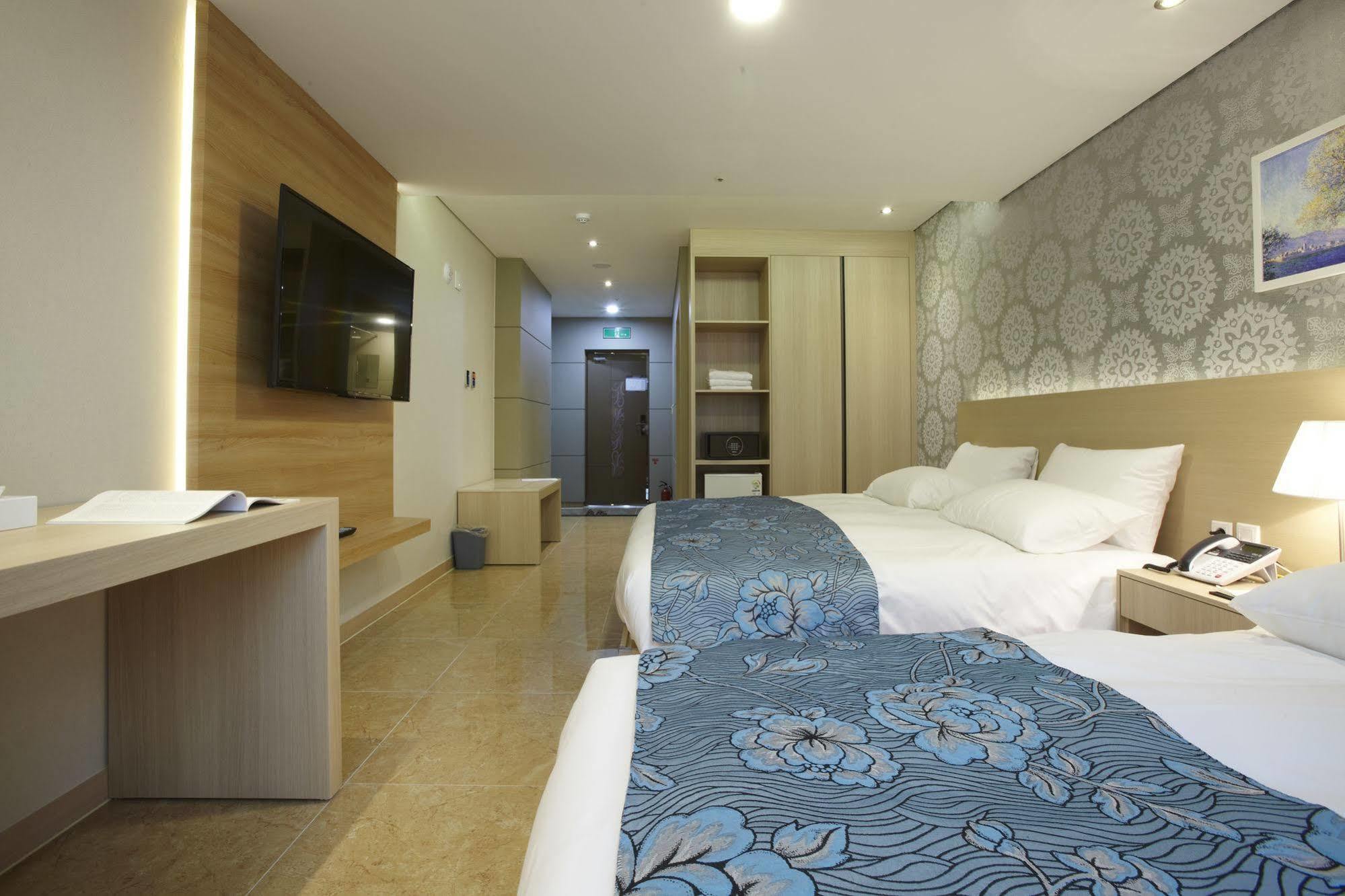 Hotel Sopra Incheon Cheongna Екстер'єр фото